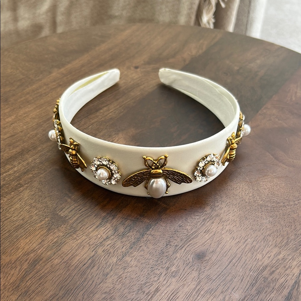 Elegant White Headband with Gold Bee Accents